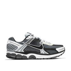 Nike Zoom Vomero 5 SE SP Dark Grey Nike Zoom Vomero 5 SE SP Dark Grey