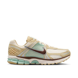 Nike Zoom Vomero 5 SE Nike Zoom Vomero 5 SE