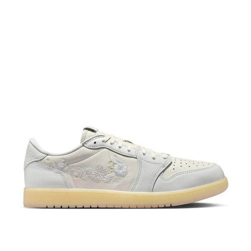 Air Jordan 1 Retro Low OG 