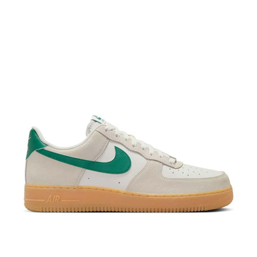 Nike Air Force 1 '07 LV8 
