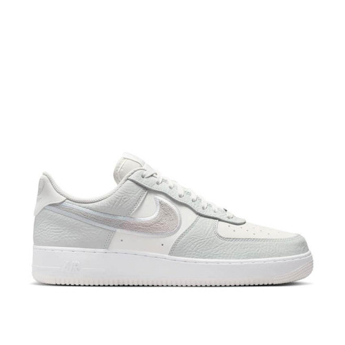 Nike Air Force 1 '07 Lv8 
