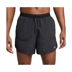 Nike Stride Shorts 