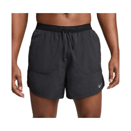 Nike Stride Shorts 