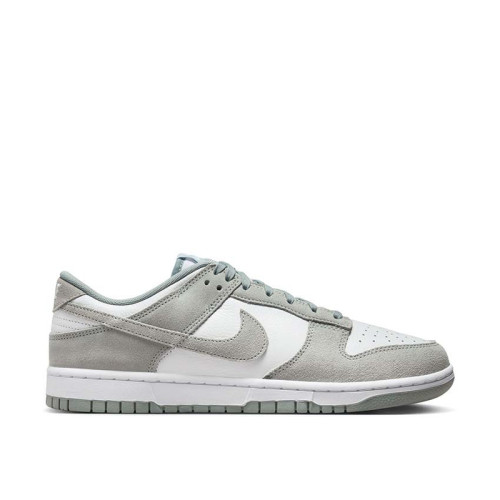 Nike Dunk Low Retro SE 