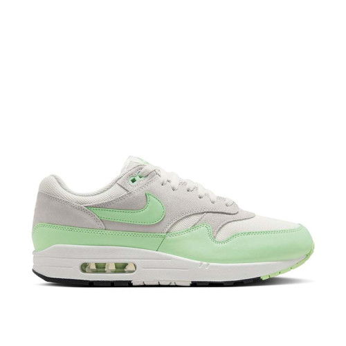 Nike Air Max 1 Essential 