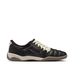 Nike Total 90 W 