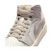 Air Jordan 1 Mid SE W 