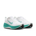 Nike Vomero Plus W 