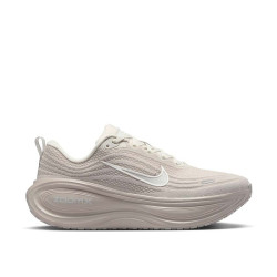 Nike Vomero Plus 