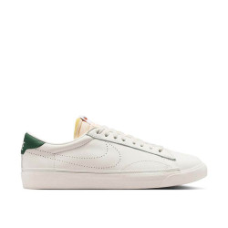 Nike Tennis Classic AC Nike Tennis Classic AC