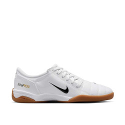 Nike Total 90 W 