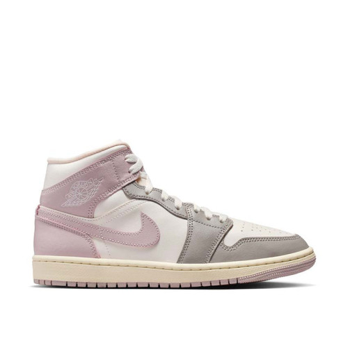 Air Jordan 1 Mid W 