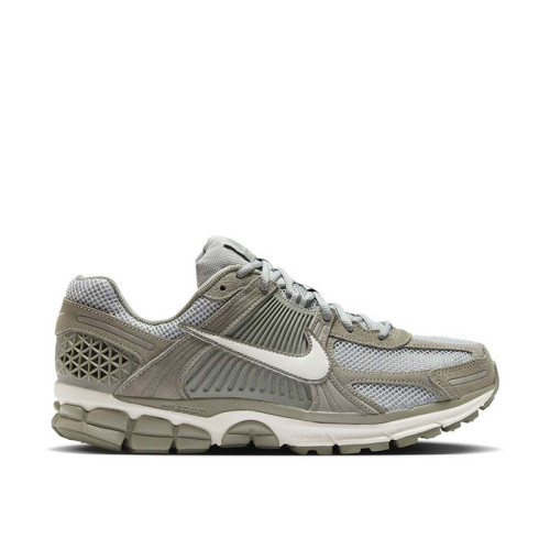 Nike Zoom Vomero 5 