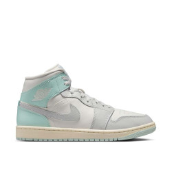 Air Jordan 1 Mid W