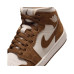 Air Jordan 1 Mid W 