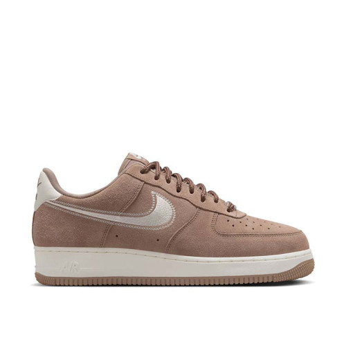 Nike Air Force 1 '07 LV8 