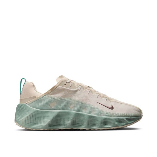 Nike Ava Rover 